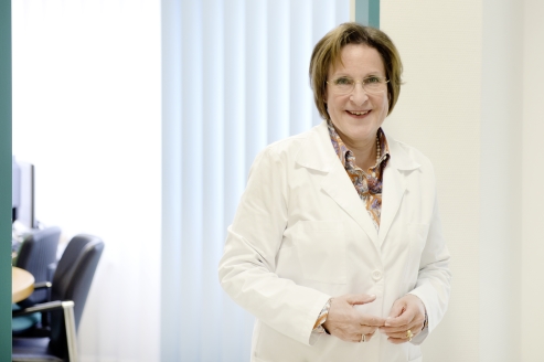 Frau Dr. Krönke